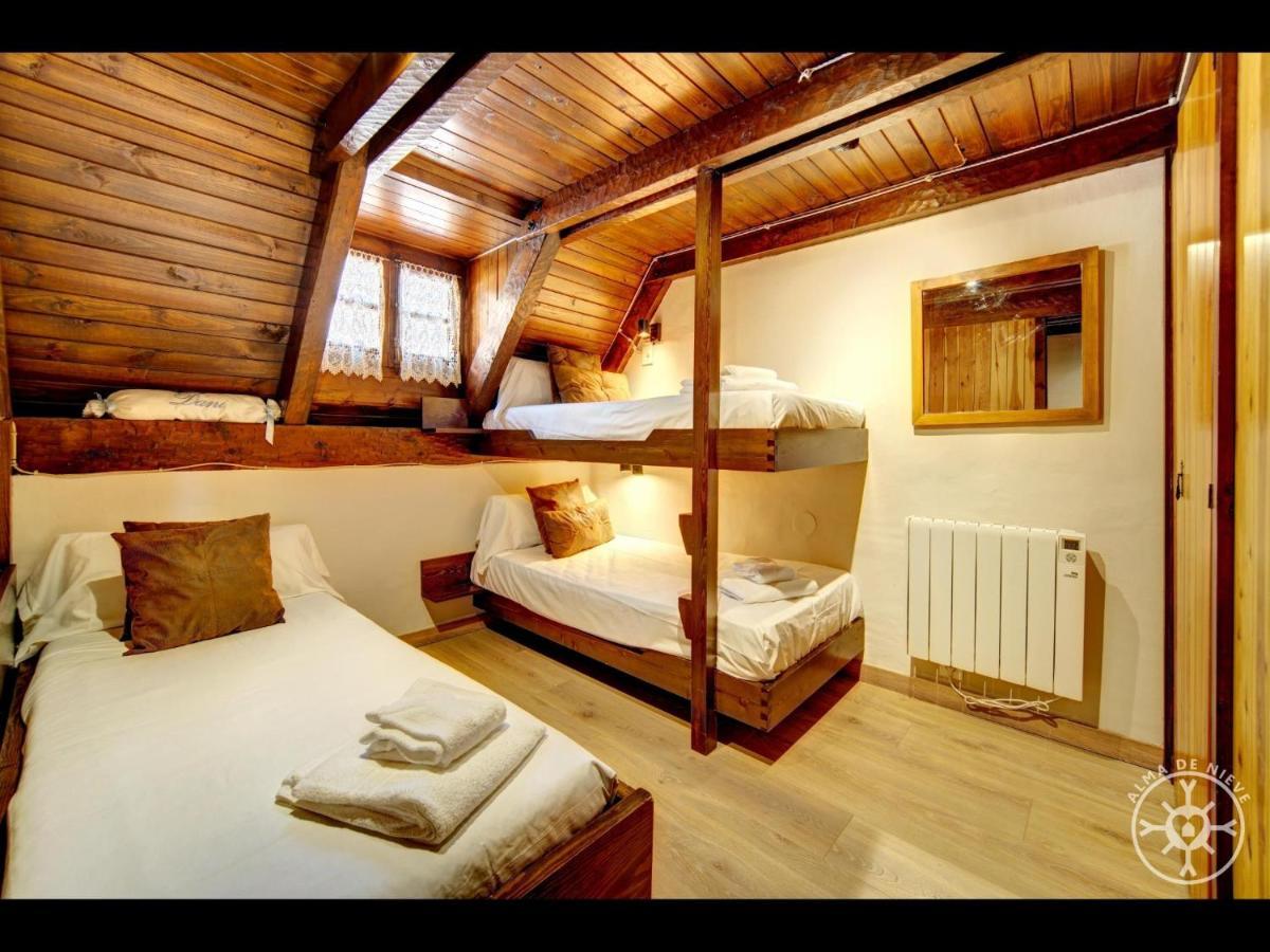 Casa Marmota De Alma De Nieve Villa Baqueira Beret Exterior photo
