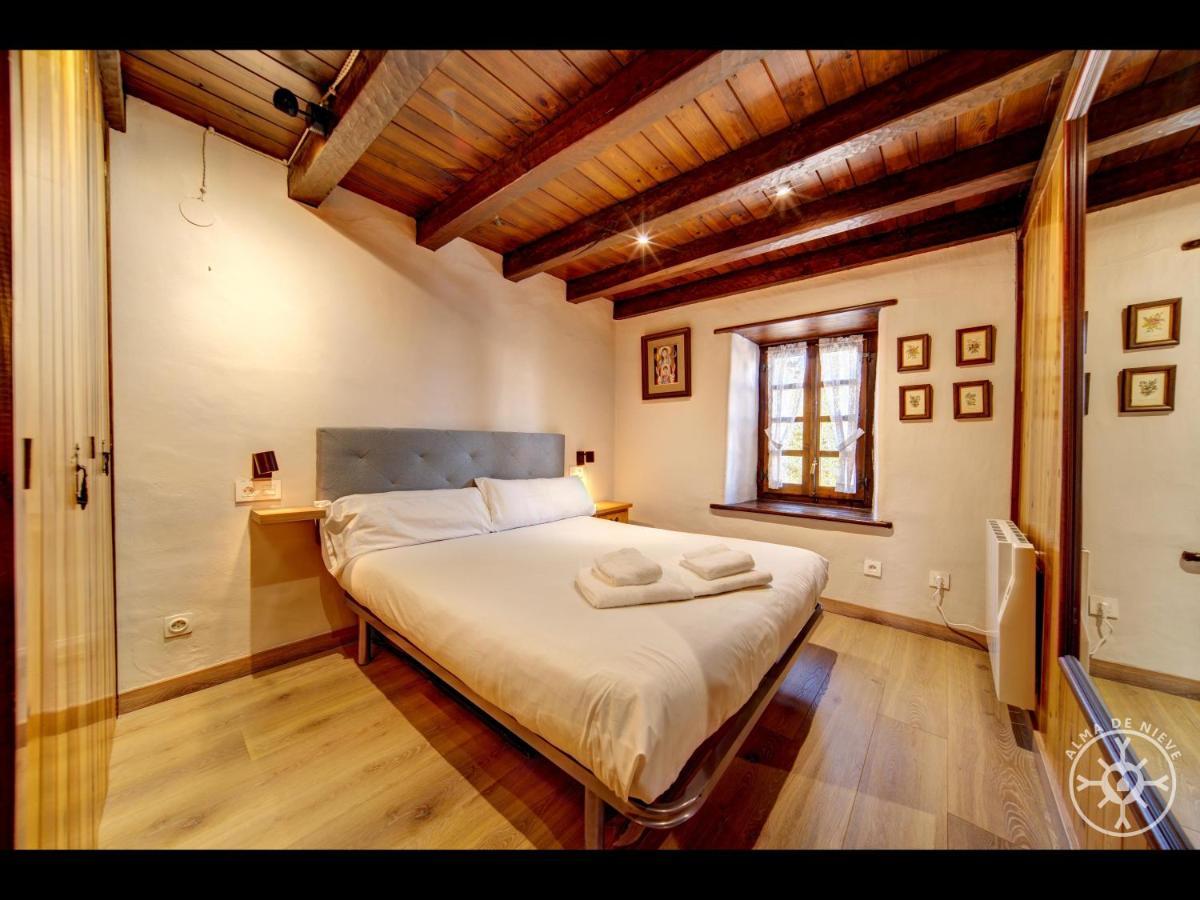 Casa Marmota De Alma De Nieve Villa Baqueira Beret Exterior photo
